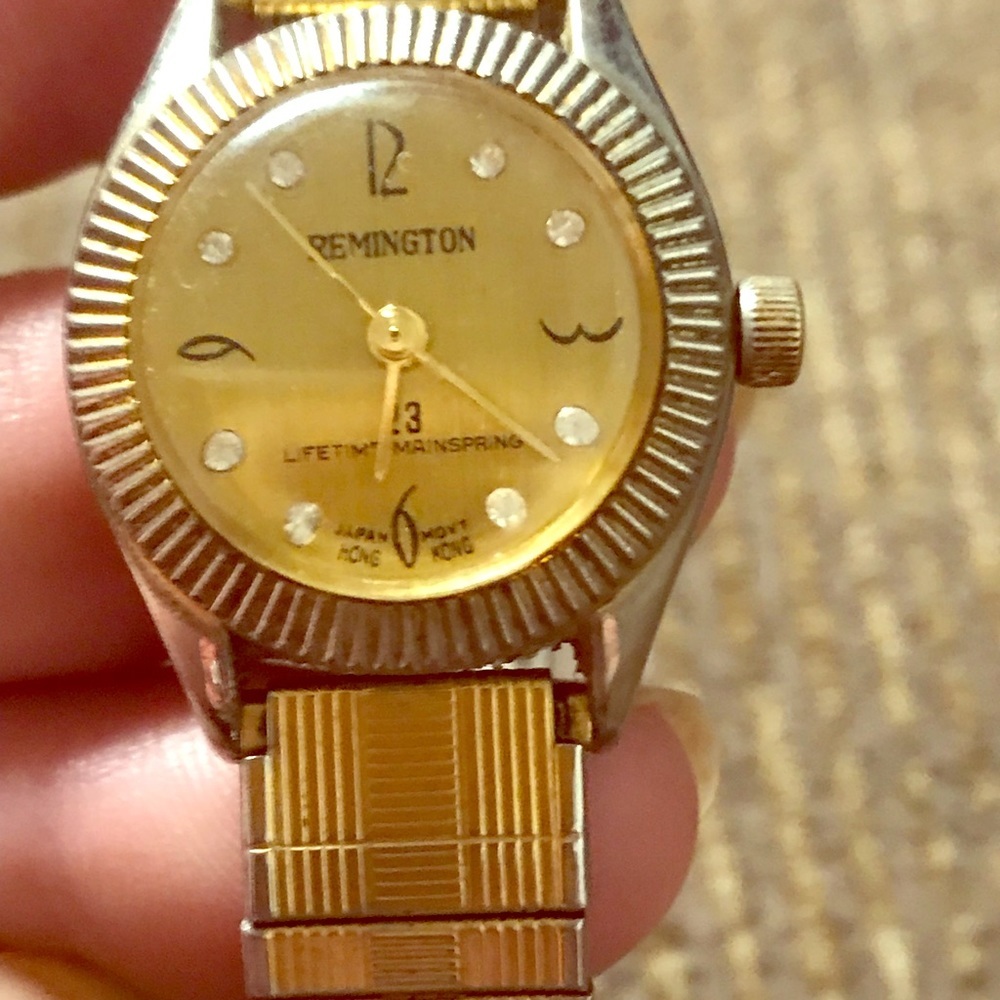 Vintage Remington ladies watch with diamond display